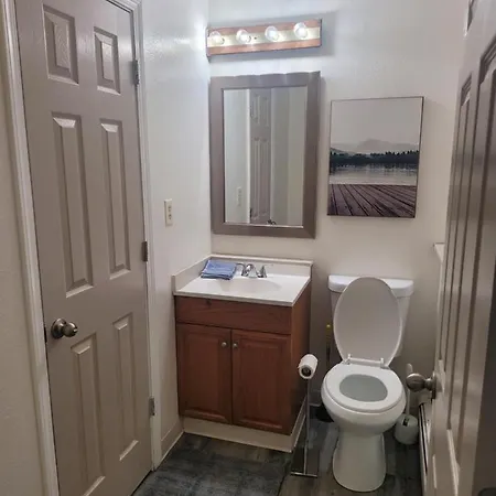 Newly Furnished Relaxing Stay Fairbanks Exterior photo