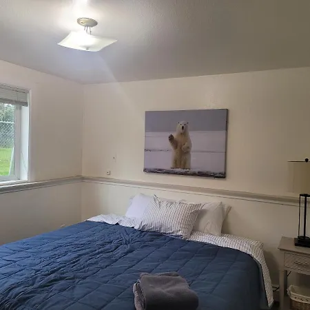 Newly Furnished Relaxing Stay Fairbanks Exterior photo